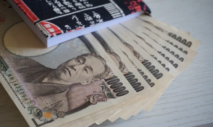 Japanese yen surge and Bank of Japan interest rate expectations