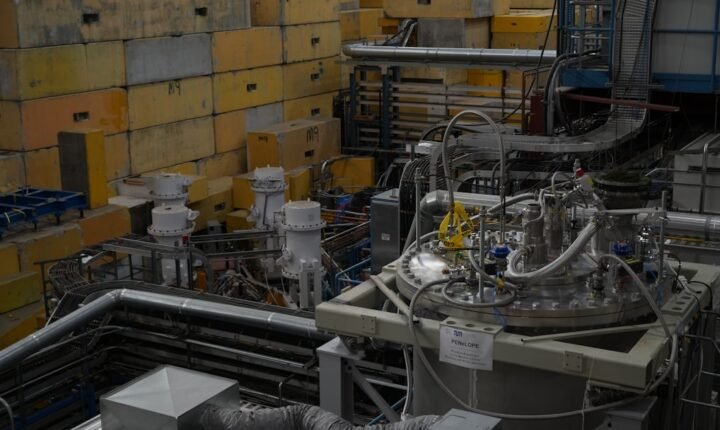 Yongbyon nuclear complex explained with illustrative nuclear research equipment