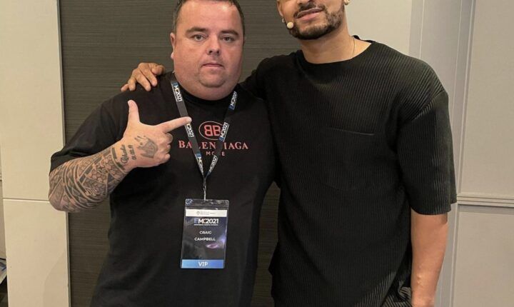 Steven Bartlett, right, with Craig Campbell; the podcaster behind the Steven Bartlett burnout rule